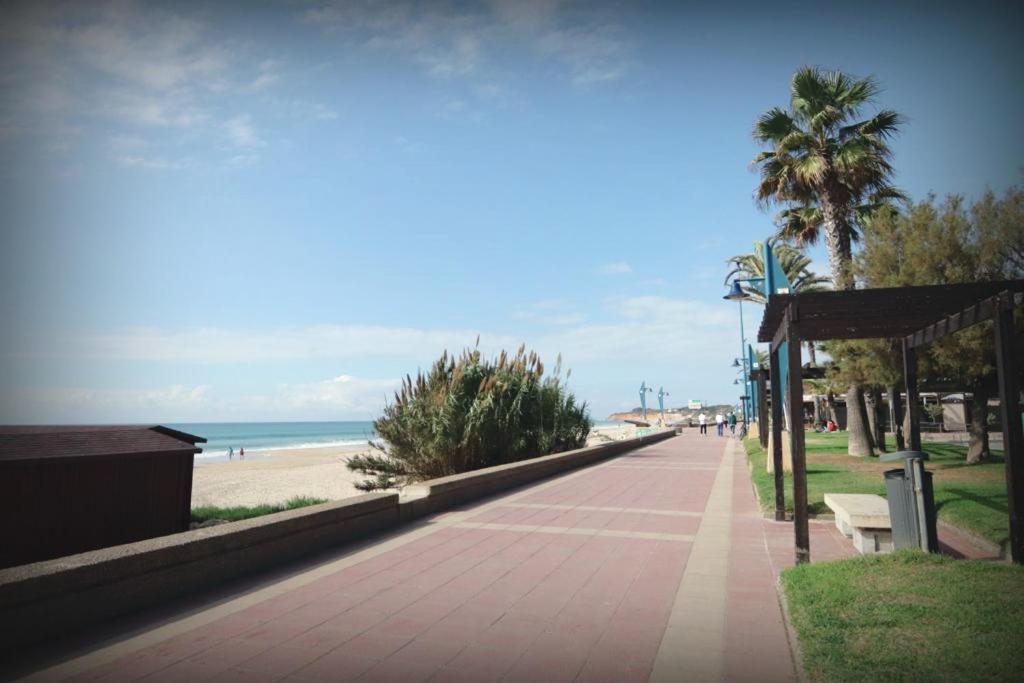 奇克拉纳－德拉弗龙特拉La Barrosa Playa公寓 外观 照片